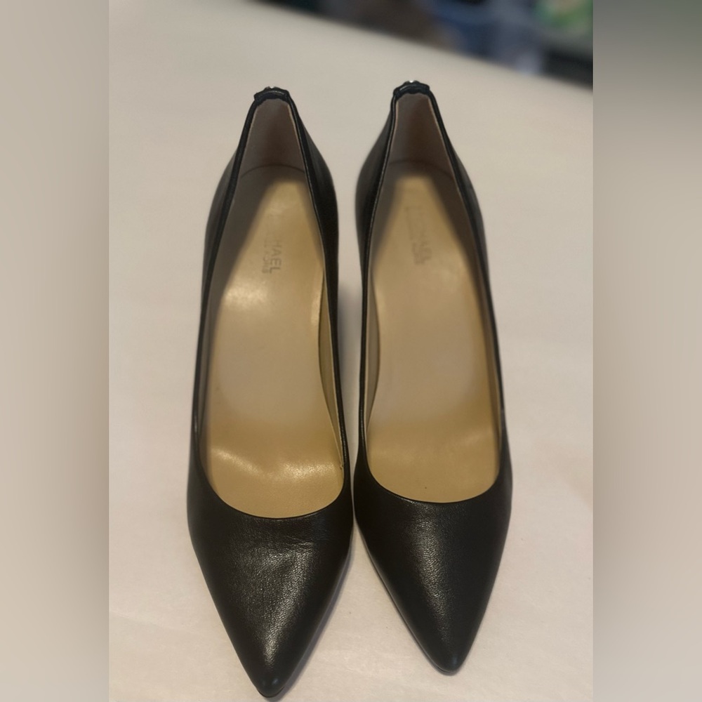 Michael Kors Black Heels Classic Leather Pumps - Picture 5 of 9